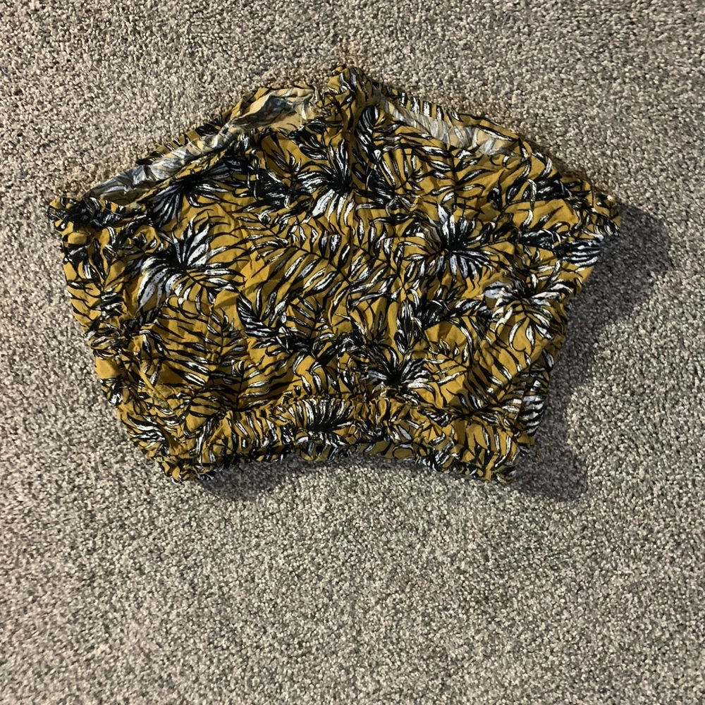Tropical floral shorts